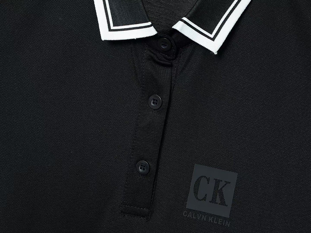 Calvin Klein T-Shirts